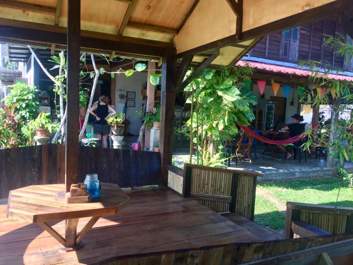 Soluna Guest House Pantai Cenang  Eksteriør billede