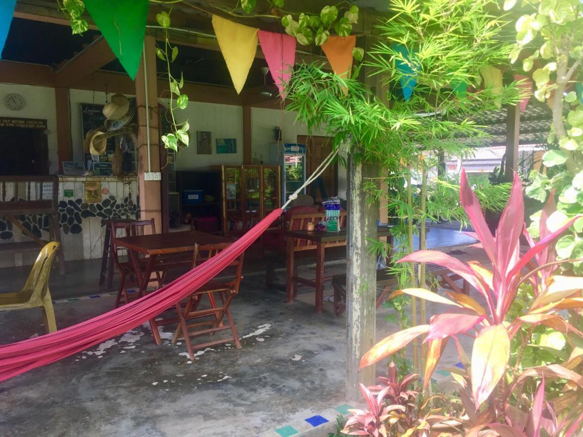 Soluna Guest House Pantai Cenang  Eksteriør billede